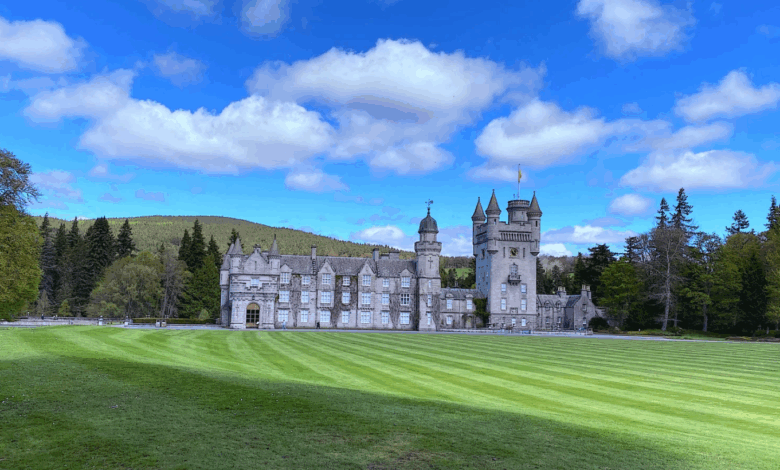 Cycling routes fit for a king Cycling routes fit for a king