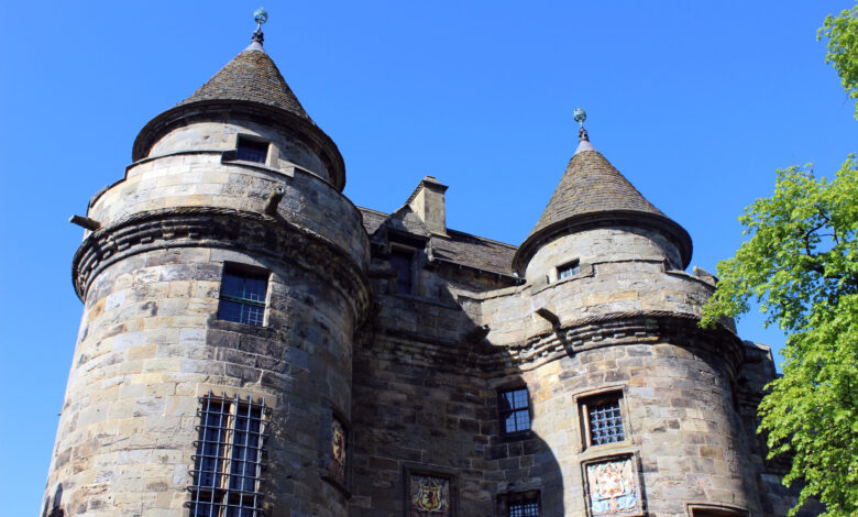 Scottish Listed buildings insurance: specialised policies