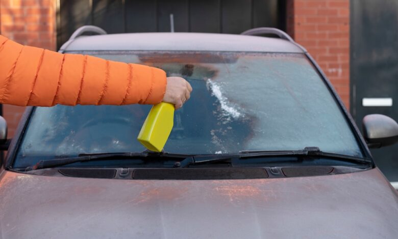 How To Get Ice Off Your Windshield Without an Ice Scraper